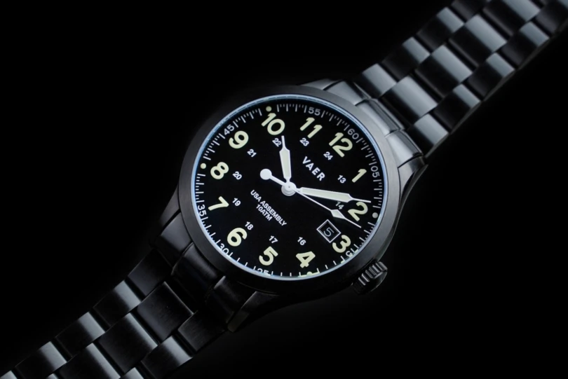 Frontal view of the Vaer C5 Tactical Field Solar 40mm watch.